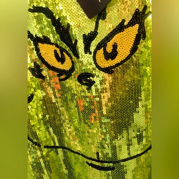 QUEEN OF SPARKLES “MR. GRINCH” - Picture 7 of 13